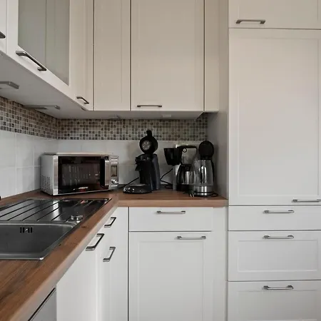 Sina * 줄리아나도르프